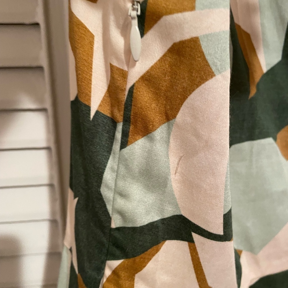 Alden adair Piper scalloped, ruffled mini dress. - Picture 5 of 12